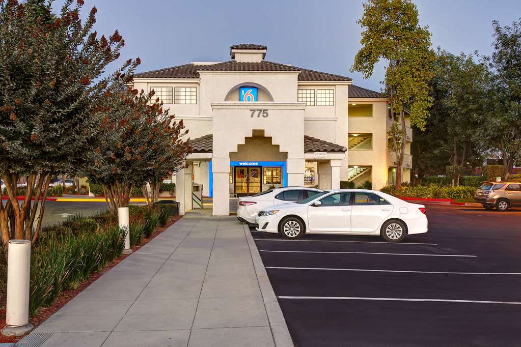 Motel 6 Sunnyvale CA North - featured photo