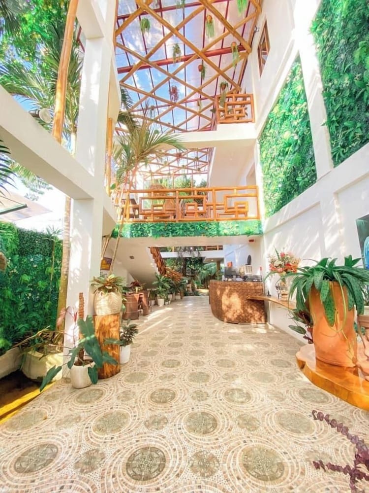 Giardino Romantico in Dumaguete, Philippines