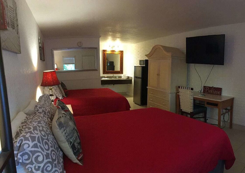 Extended Stay Brunswick - photo 9