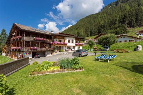 B&B Ciauceia — 4-Star Luxury Hotel in Selva, Italy