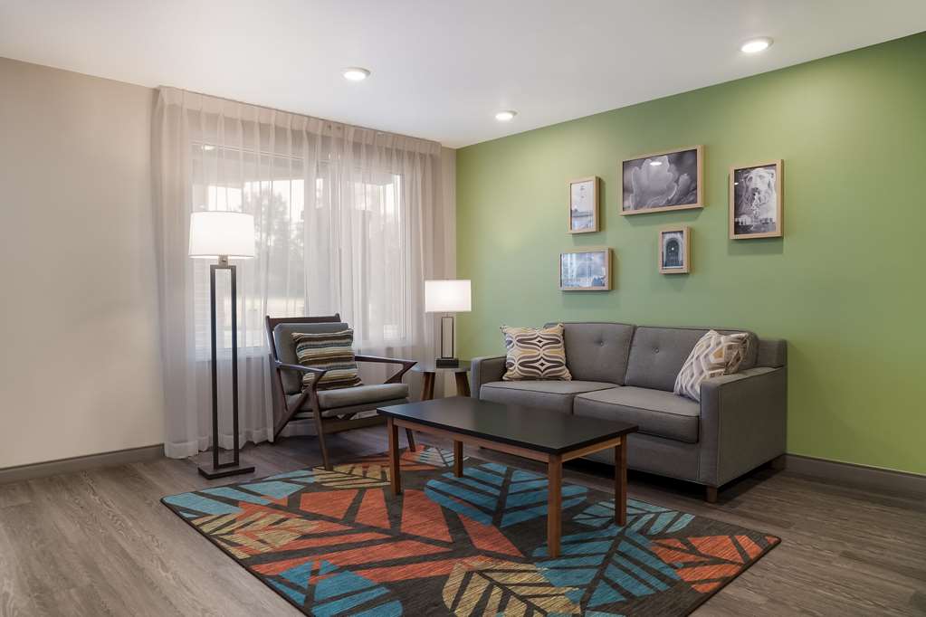 Woodspring Suites Detroit Sterling Heights - photo 7