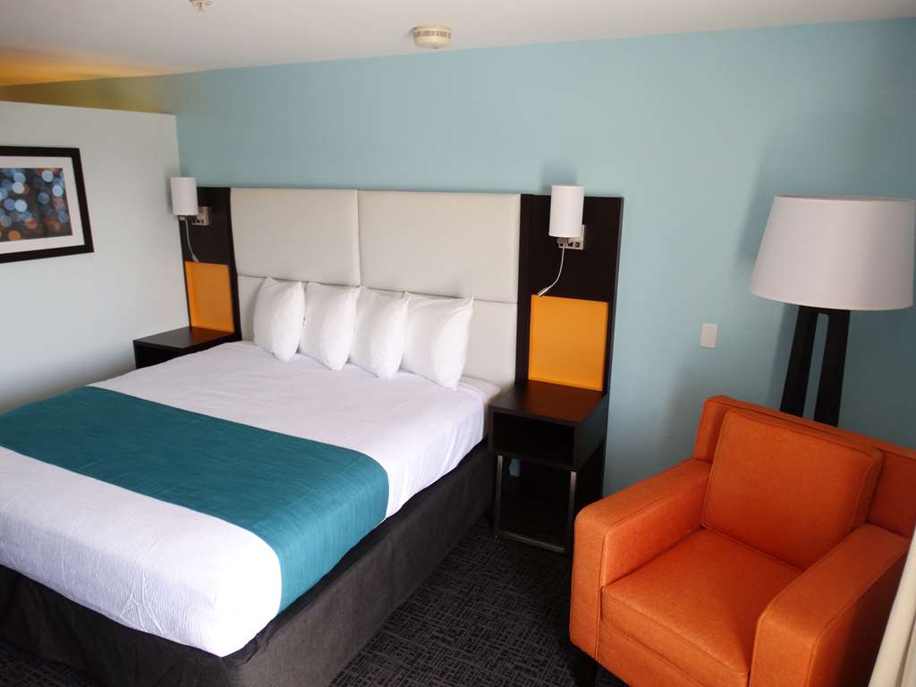 Best Western Plus Orlando Lake Buena Vista South Inn & Suites - photo 9