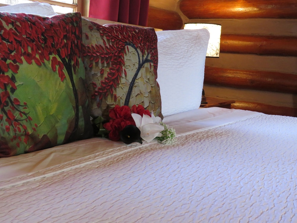 Tall Pines Inn - photo 7