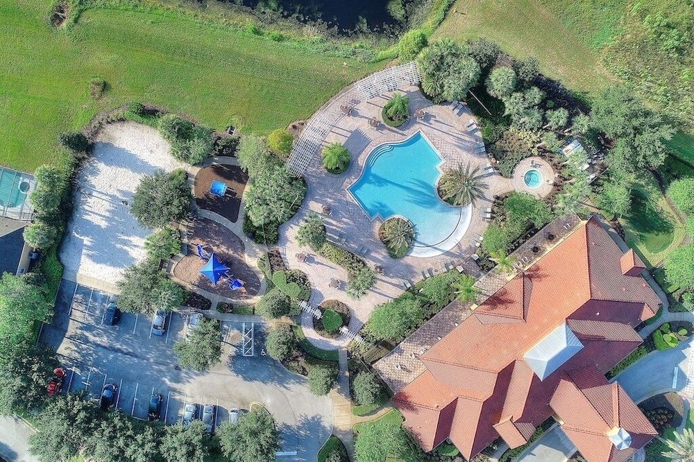 Indian Summer At Watersong Resort 5 Bedroom Villa - photo 33