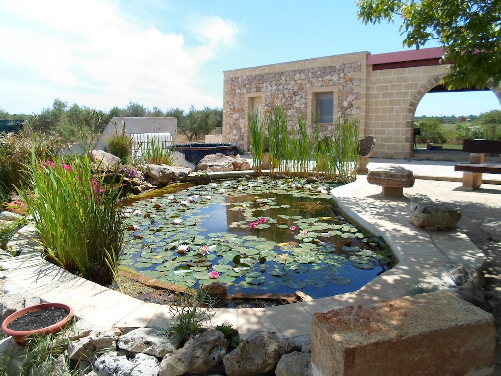 Villa Martina — 4-Star Luxury Hotel in Tiggiano, Italy