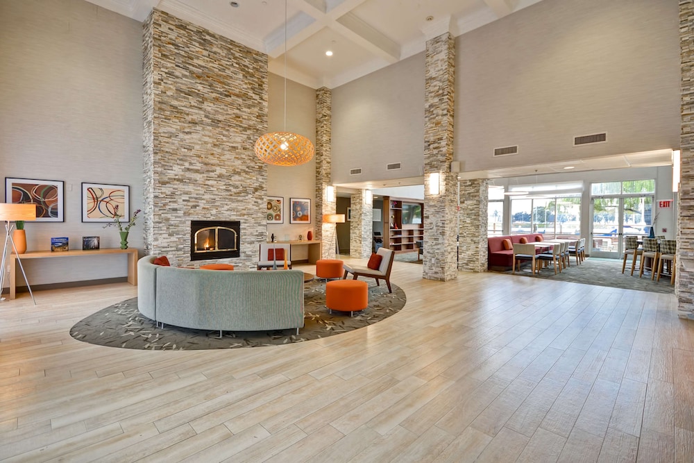 Homewood Suites by Hilton Oakland Waterfront - photo 8