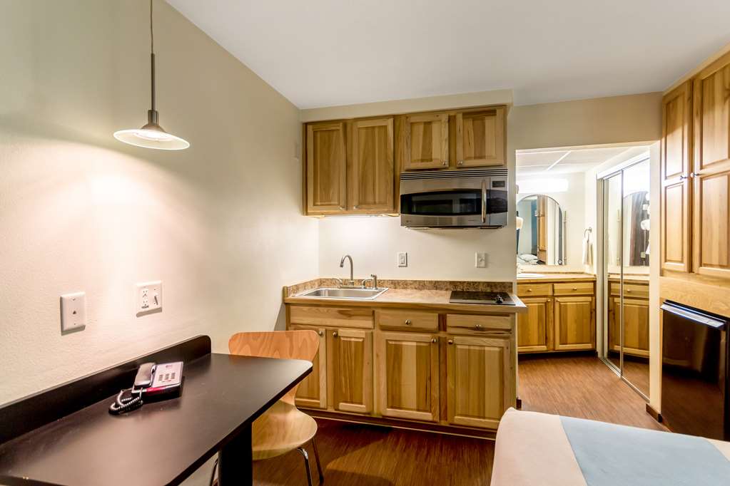 Motel 6 University Missoula - photo 29
