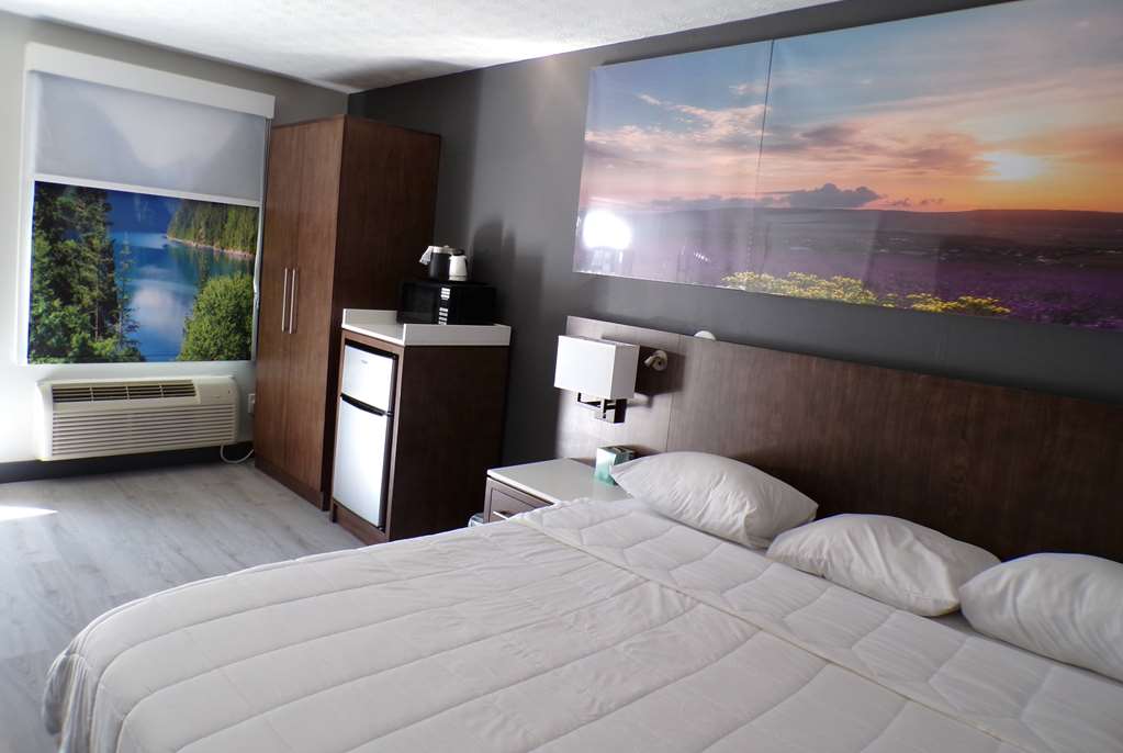Elkins Economy Inn - photo 9