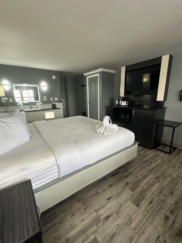 Marion Motor Lodge - photo 24