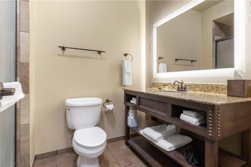 Best Western Plus Cimarron Hotel & Suites - photo 51