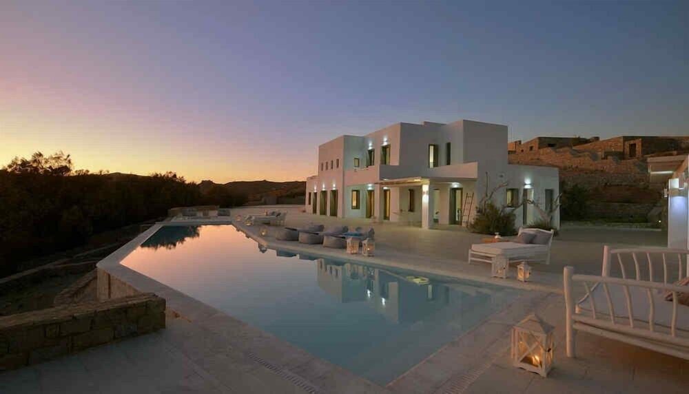 Villa Maya — 4-Star Luxury Hotel in Mykonos, Greece