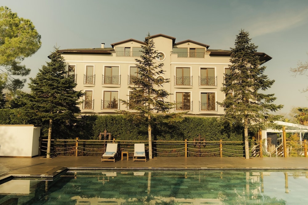 Lale Hotel - carbon neutral hotel in Sapanca