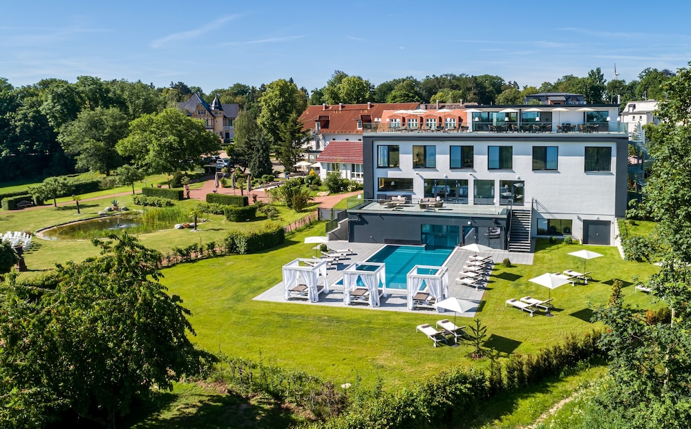 Romantik Hotel Schwanefeld & Spa — hotel in Meerane