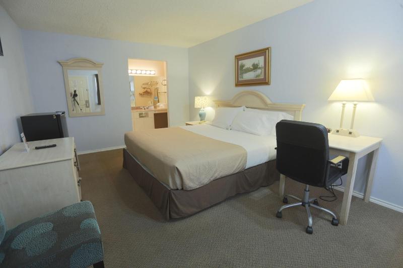 Victoria Palms Inn & Suites - photo 9