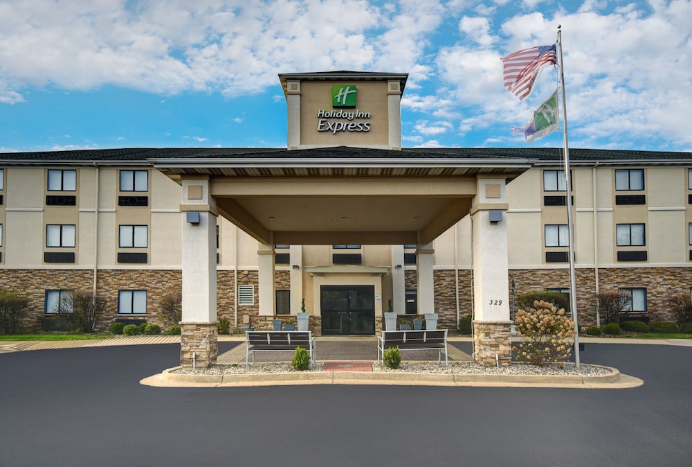Holiday Inn Express Marshall by IHG - photo 40