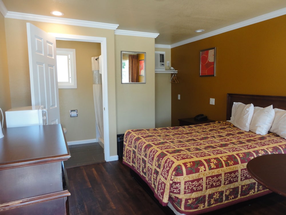 Colusa Motel - photo 9
