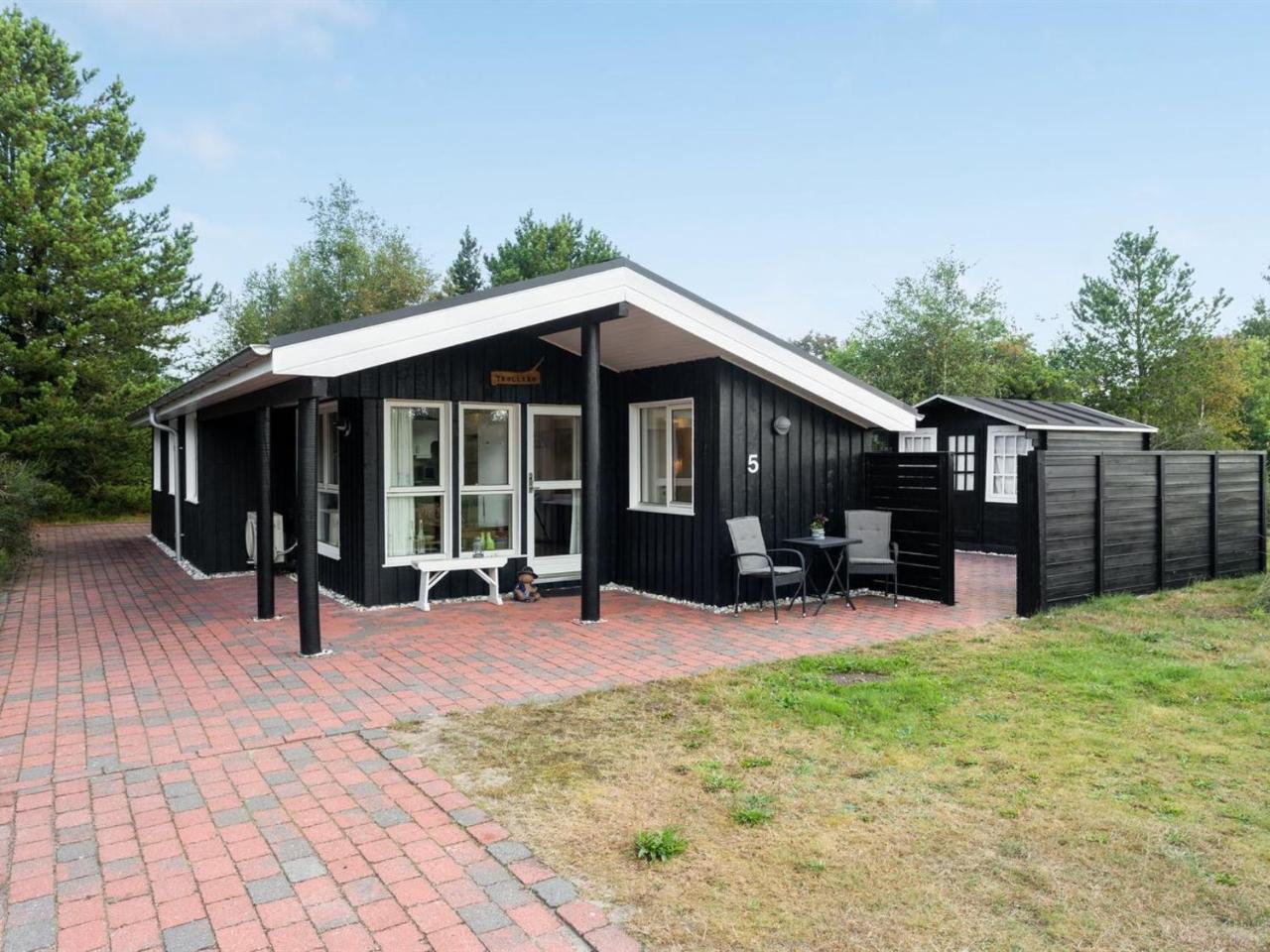 Holiday Home Poul 100m from the sea by Interhome — 4-Star Luxury Hotel in Saeby, Denmark