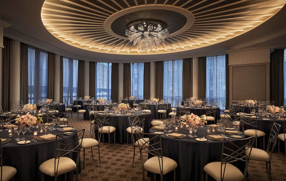 Four Seasons Hotel One Dalton Street Boston - photo 94