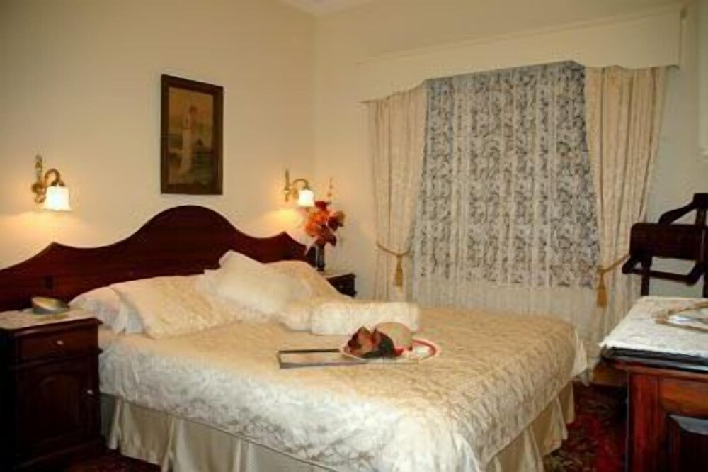 Rosie’s Inn — New Norfolk — photo 2