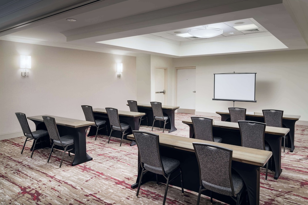 Hilton Garden Inn Huntsville South Redstone Arsenal - photo 27