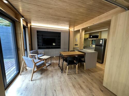 Departamento de diseño muy bien ubicado en el centro de SMA 13V5 — 4-Star Luxury Hotel in San Martin De Los Andes, Argentina