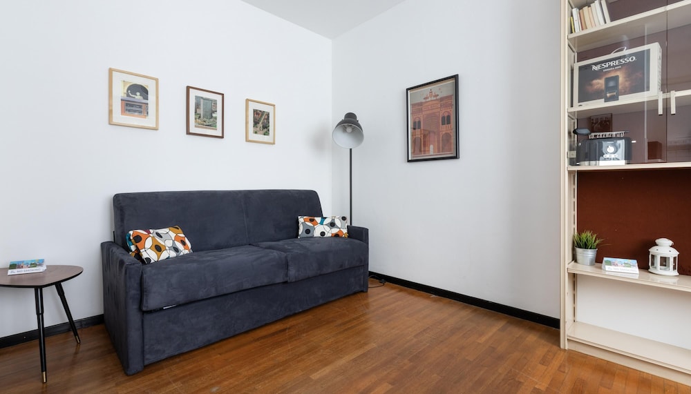 Italianway Comfort Savona 123 — 4-Star Luxury Hotel in Milan, Italy