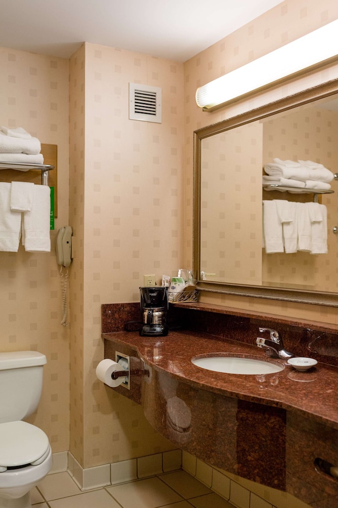Hampton Inn Oxford West - photo 44