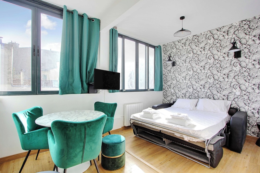 Cosy Studio 2P Parc de Belleville - last minute hotel in Paris
