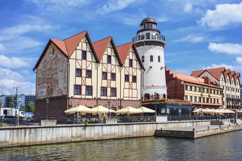 U Medovogo Mosta Hotel — hotel in Kaliningrad