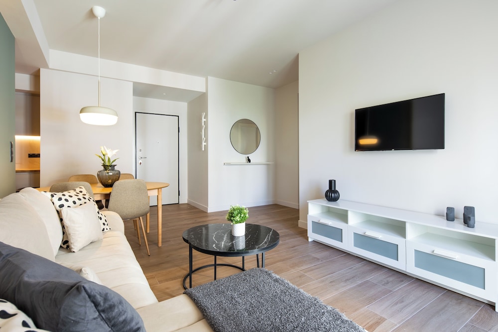Nostalgia 1 Bedroom Apartment in Athens — 4-Star Luxury Hotel in Athens, Greece