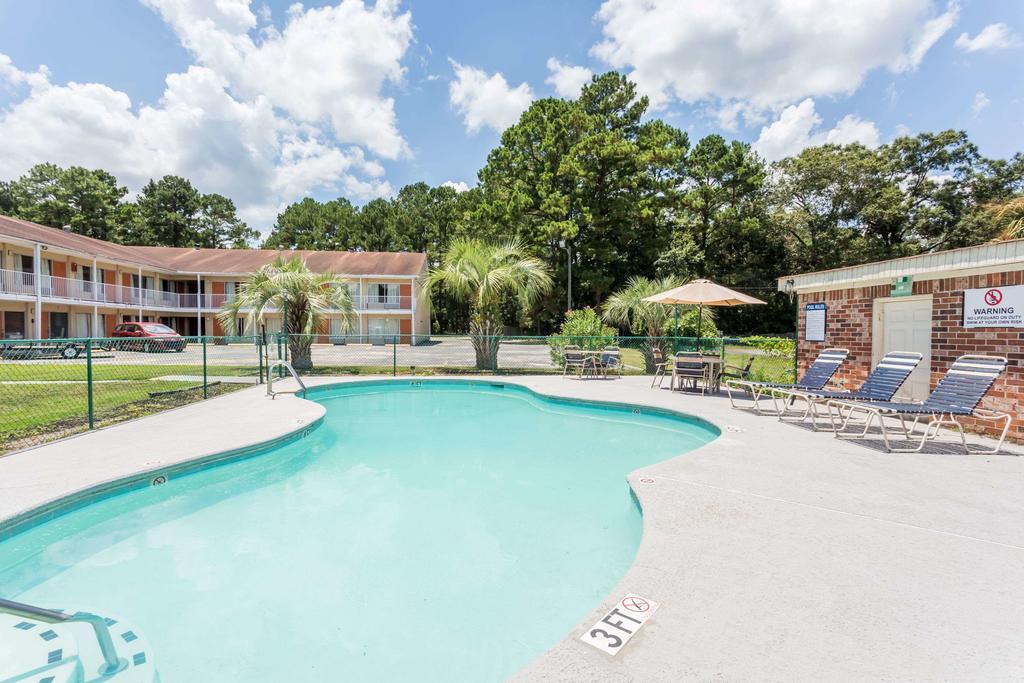 Knights Inn Hardeeville - photo 5