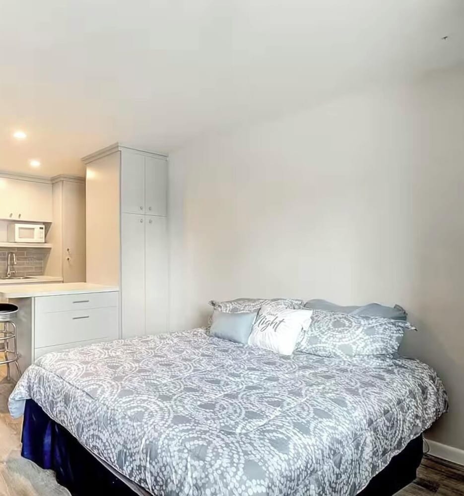 Aspen Heights Luxury Park City Getaway in Bridgeport, United States