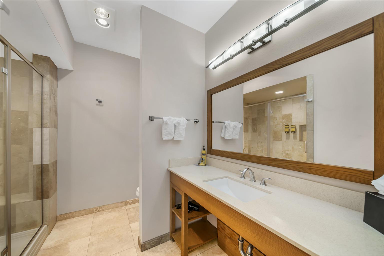 Best Western Plus Northwoods Inn - photo 61