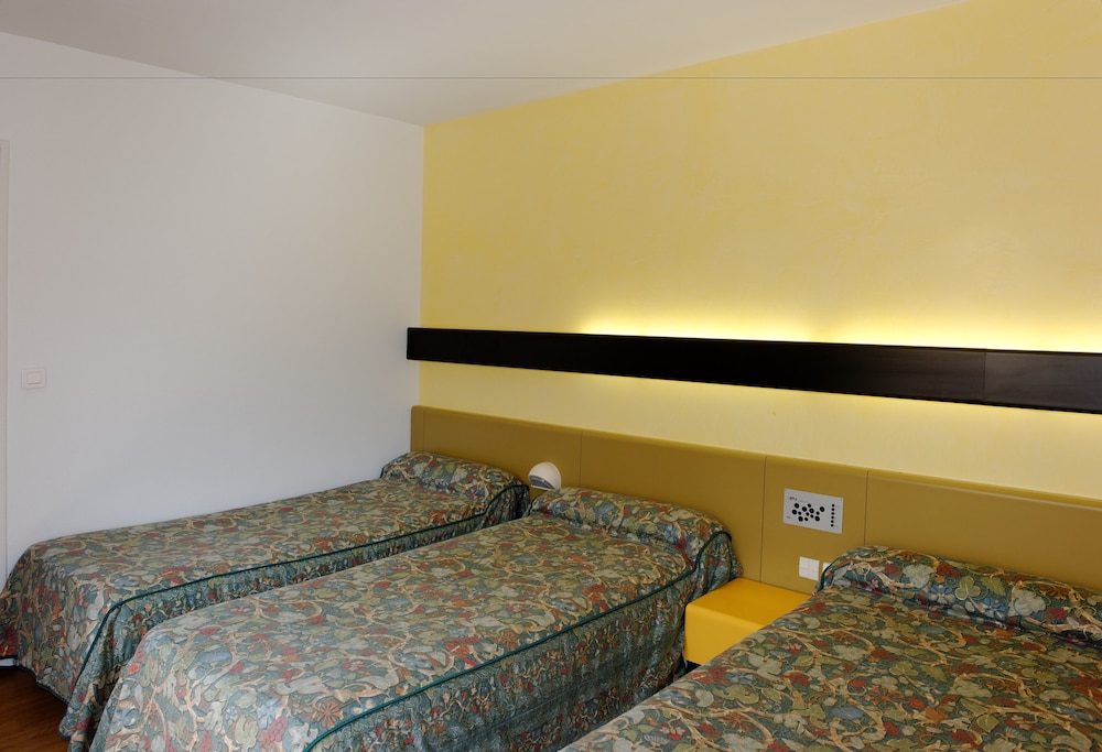 Hôtel Urbain V — Mende — photo 4