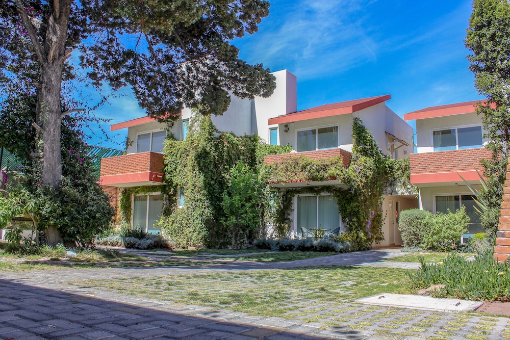 Privada 400 Casas & Suites in Pachuca De Soto, Mexico