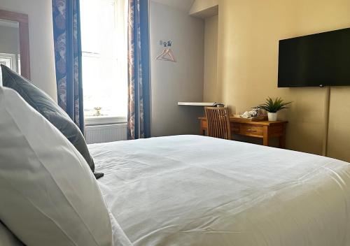 Station Lounge Rooms — Clitheroe