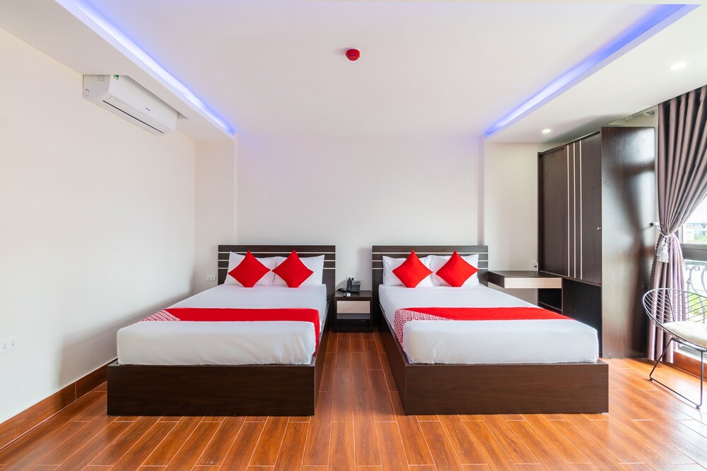 OYO 344 Three Girl Hotel & Apartment in Ngu Hanh Son, Vietnam