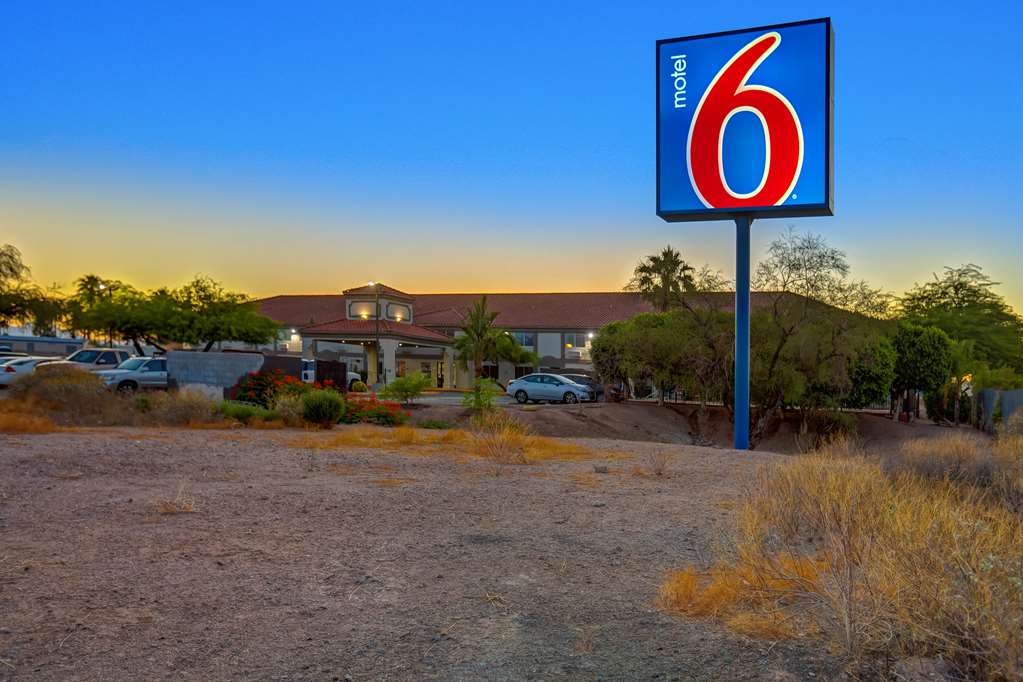 Motel 6 Apache Junction AZ - photo 2
