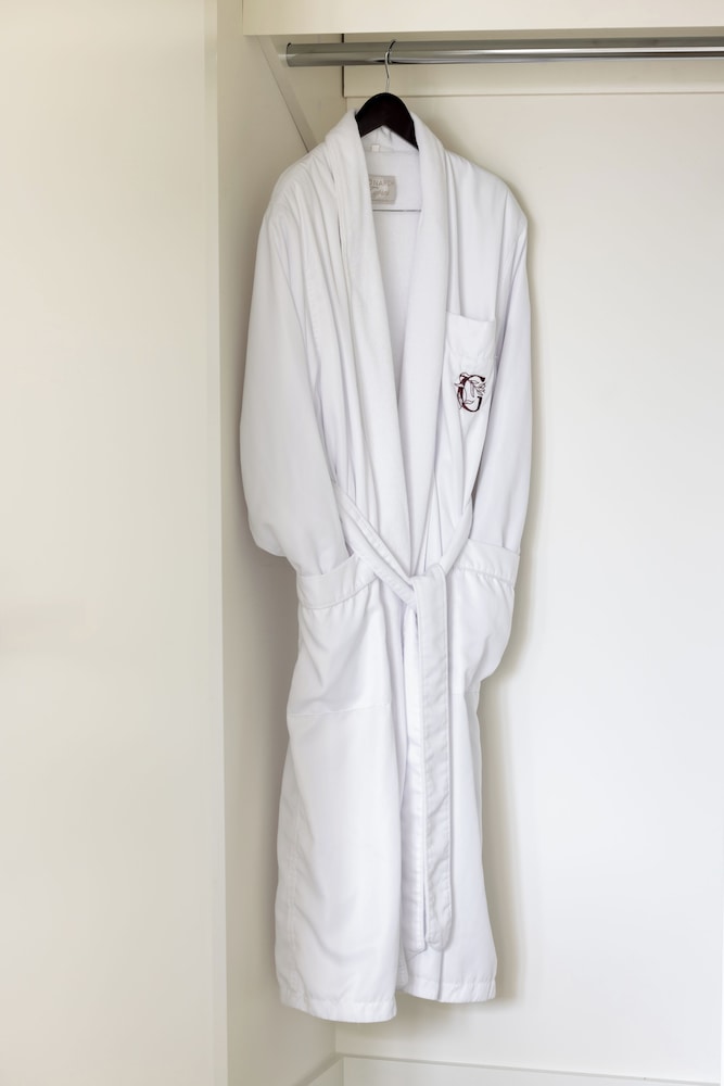 The George Hotel - photo 14