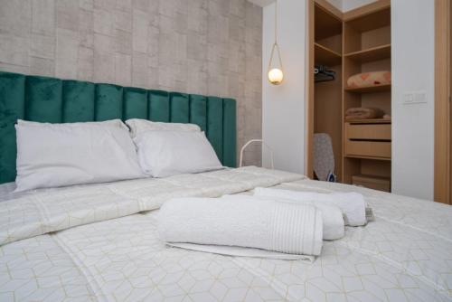 studio Maarif à 3min à pied du stade med V — 4-Star Luxury Hotel in Casablanca, Morocco