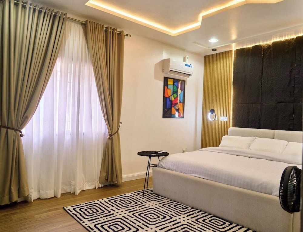Stbj Apartment — 4-Star Luxury Hotel in Abuja, Nigeria