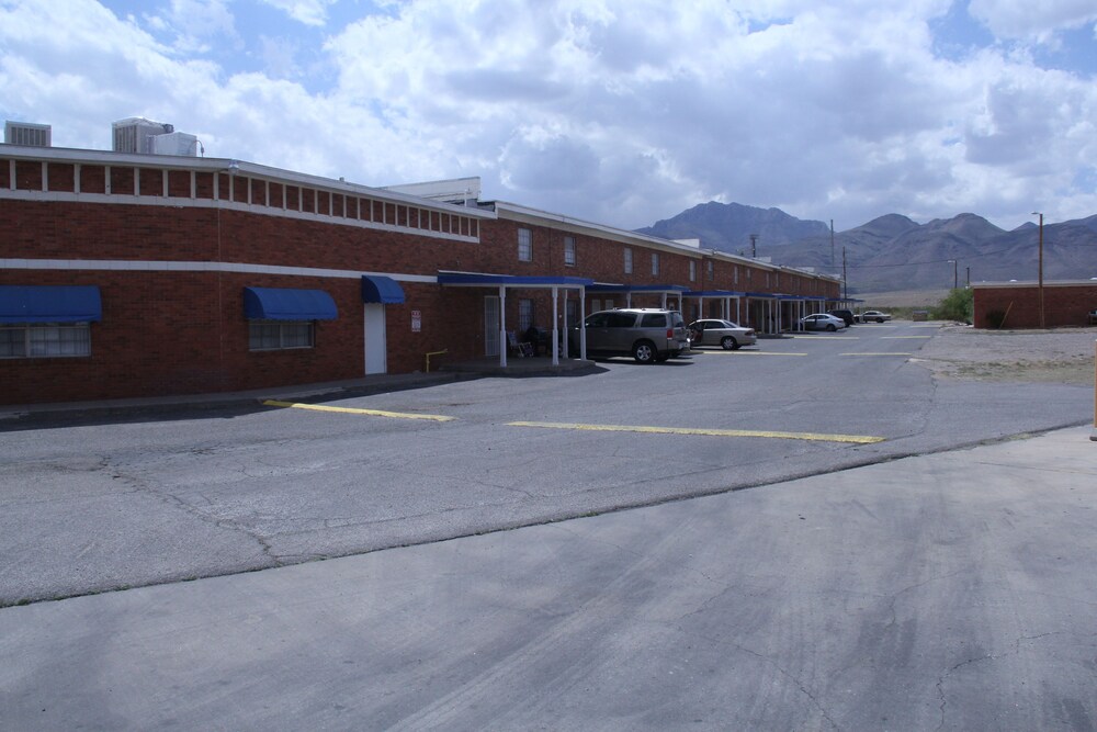 SuperLodge Motel - photo 58