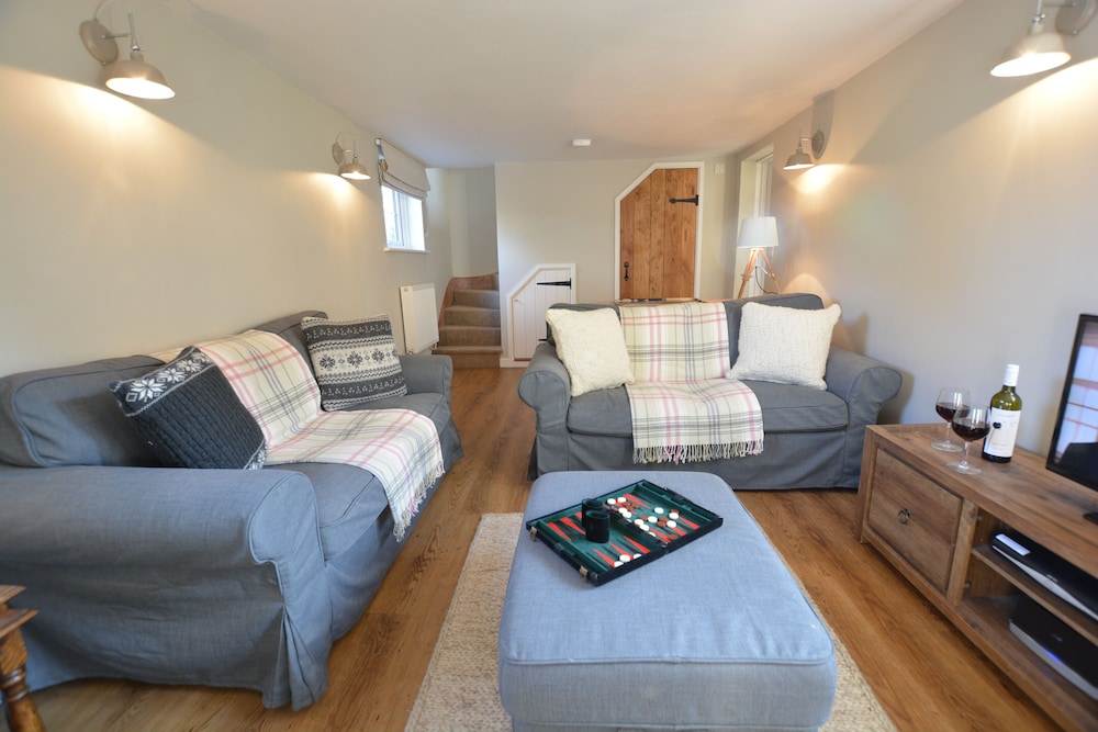 Little Turnpike Cottage Melton — 4-Star Luxury Hotel in Woodbridge, United Kingdom