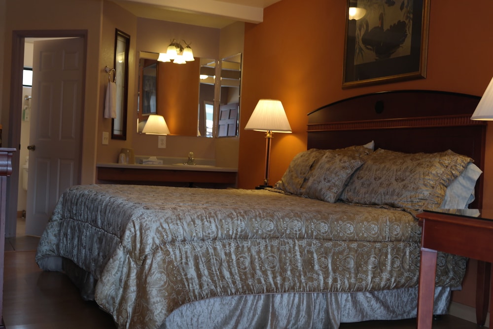Coast Inn and Spa Fort Bragg - photo 7