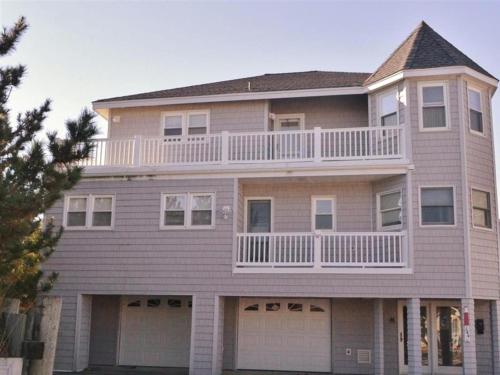 Single Family Wifi Ship Bottom Oceanfront Home Ocean Views 14010 22015896 — Ship Bottom