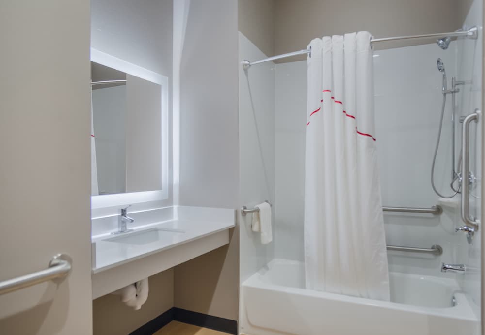 Red Roof Inn Lancaster TX - photo 24