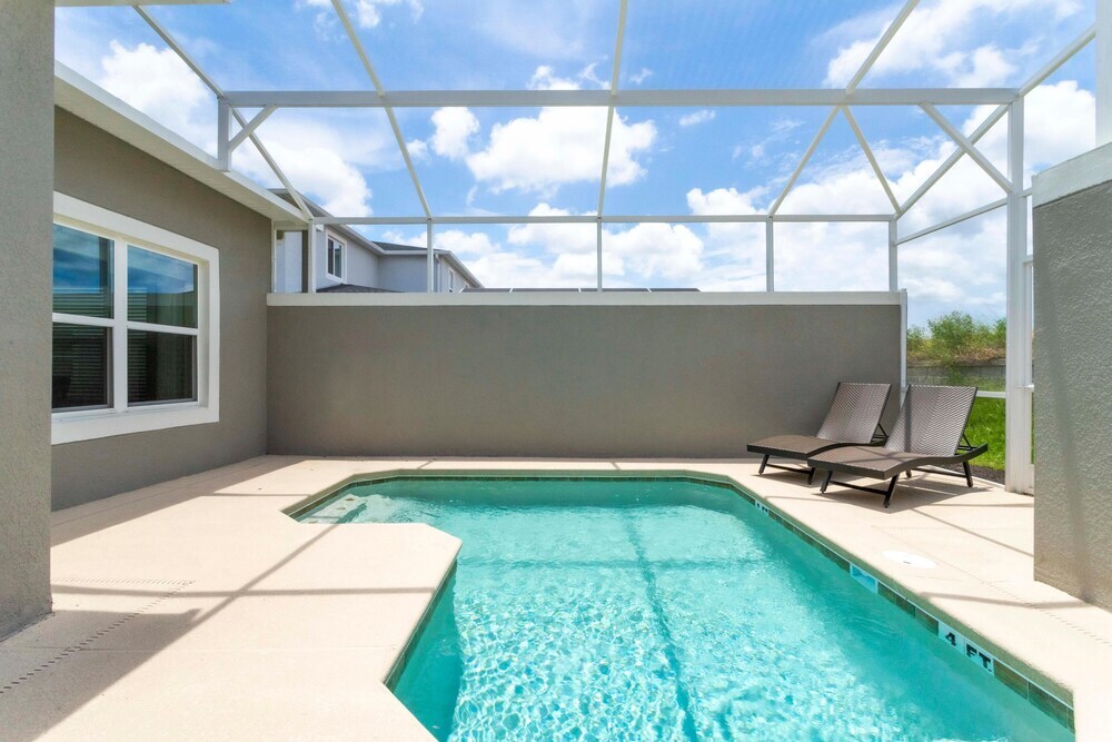 4BR Luxury Pool Game Room Disney Nearby Sleeps 12 - photo 14
