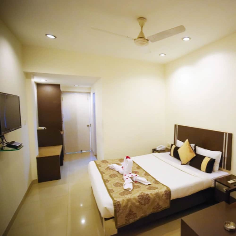 Hotel Regency Square in Gwalior, India