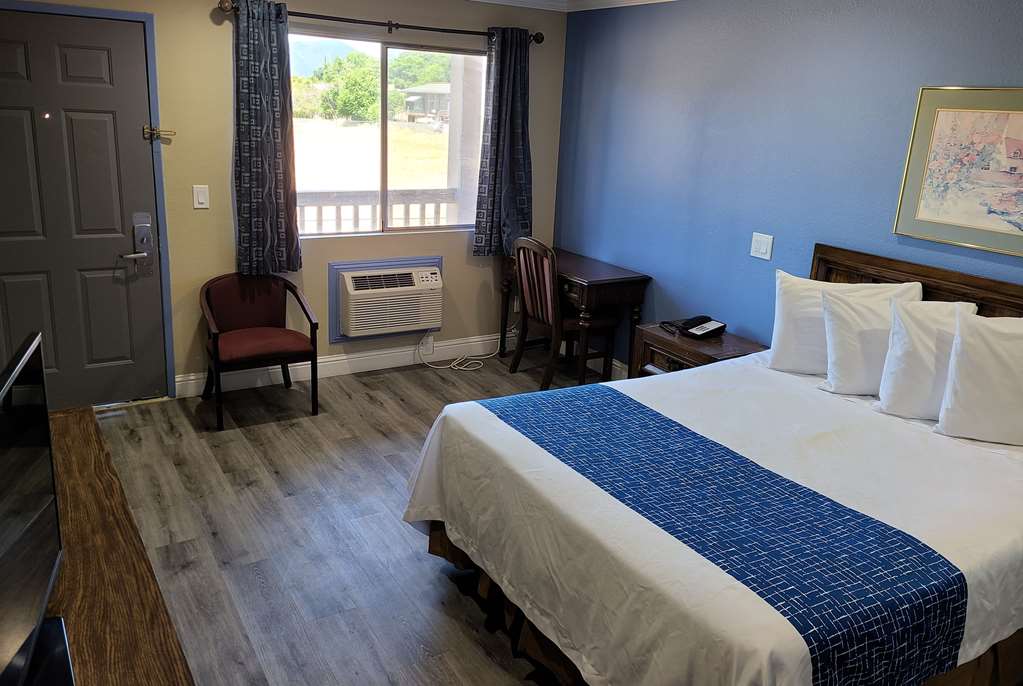 Travelodge by Wyndham Clearlake - photo 7