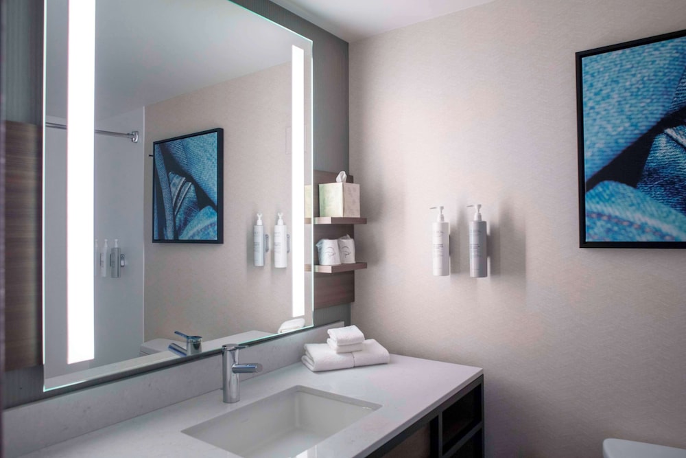 Hilton Garden Inn Roanoke Rapids - photo 15